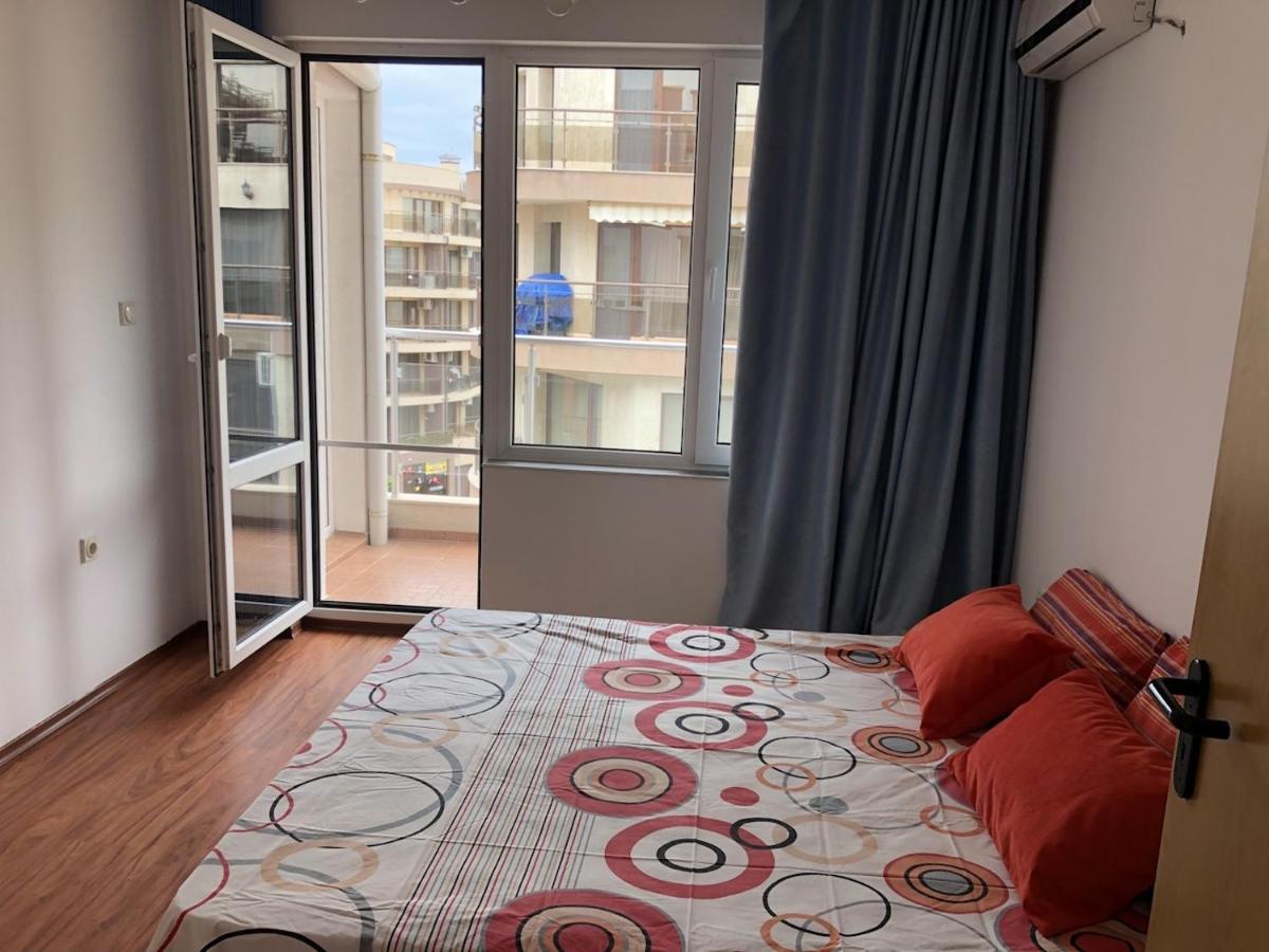 Milos Apartments Pomorie Esterno foto