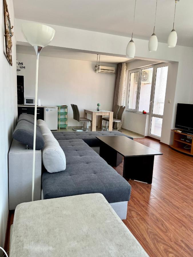Milos Apartments Pomorie Esterno foto