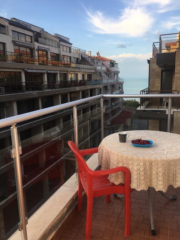 Milos Apartments Pomorie Esterno foto