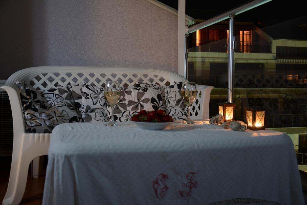 Milos Apartments Pomorie Esterno foto
