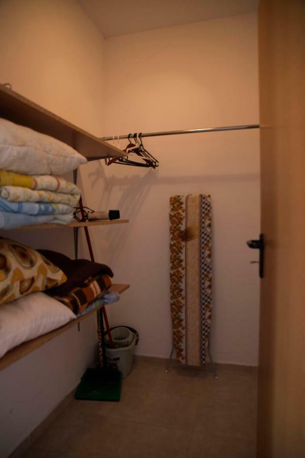 Milos Apartments Pomorie Esterno foto
